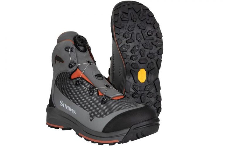 Felt vs Rubber Wading Boots Which Sole is Best For You?