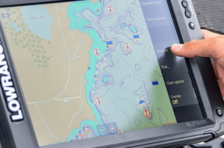 Best Fish Finder GPS Combo Chartplotter Sonar Units Reviewed