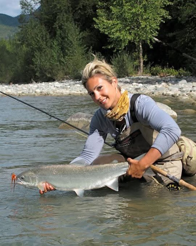 aprilvokey 1741907317 3587701072197936312 53844235